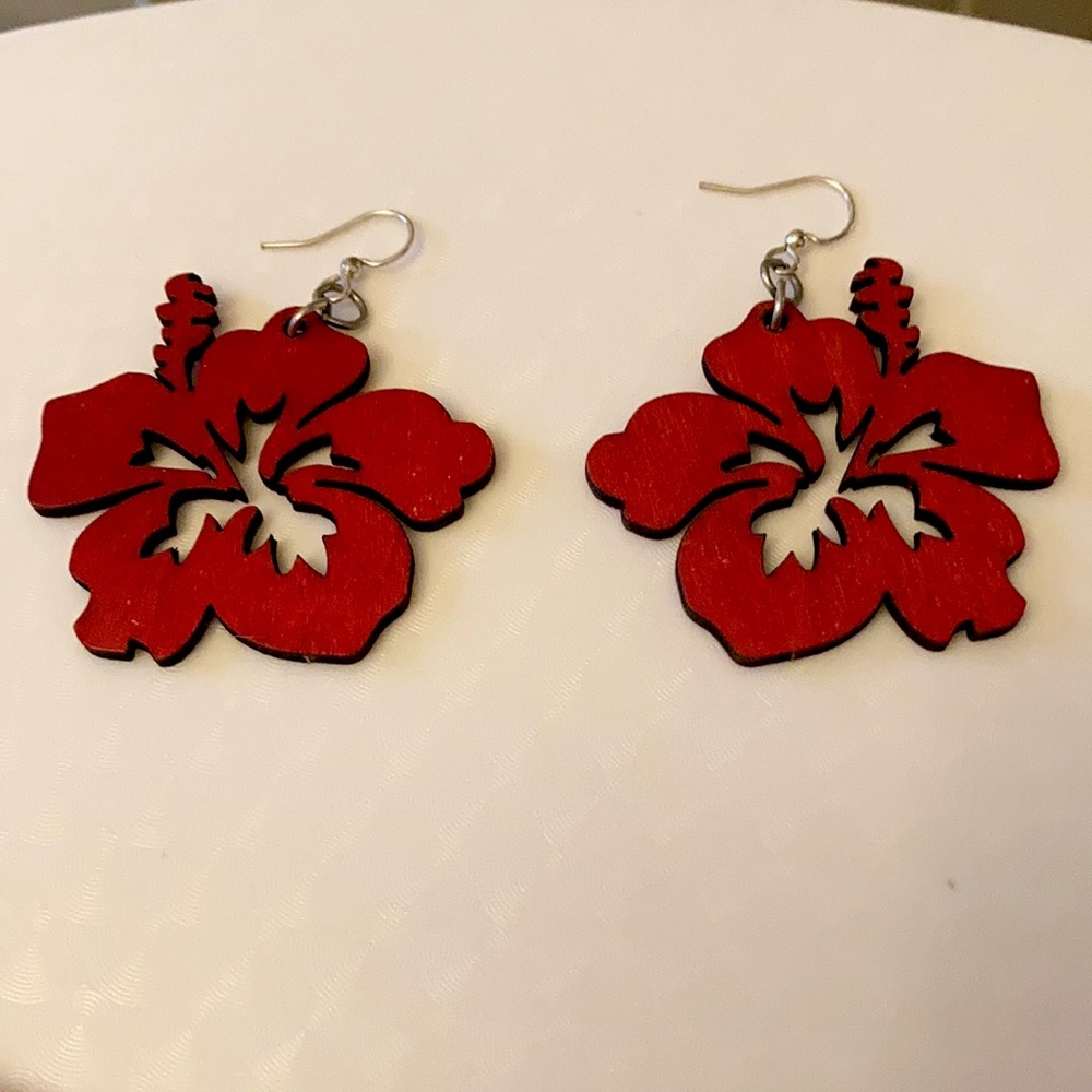 Cute Red Wood Hibiscus Flower Earrings